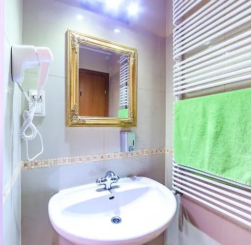 بيت شباب Cinema