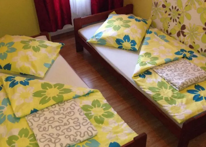 Cinema بيت شباب